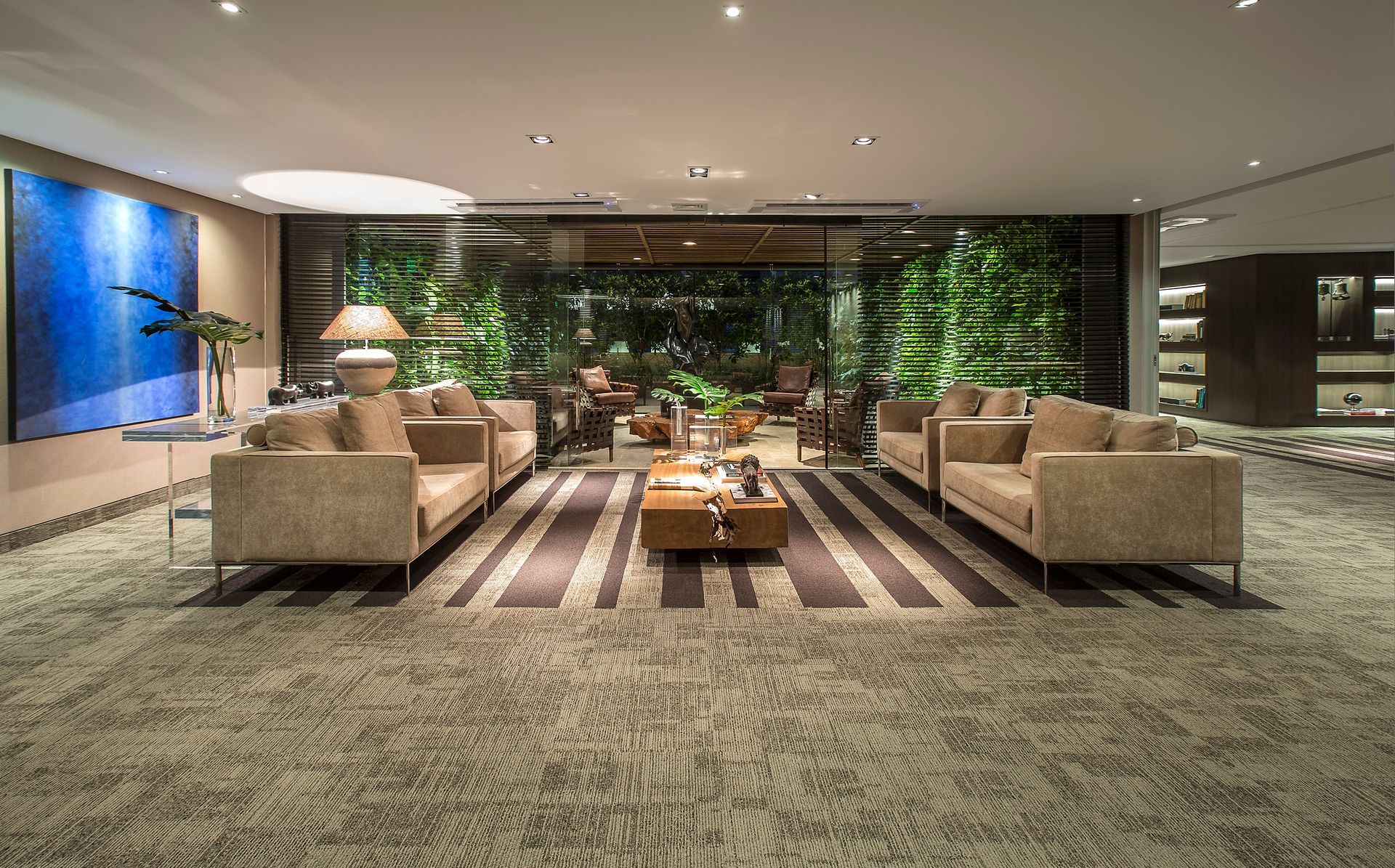 Jardim vertical WallGreen Casa Vogue São Paulo - parede verde residencial