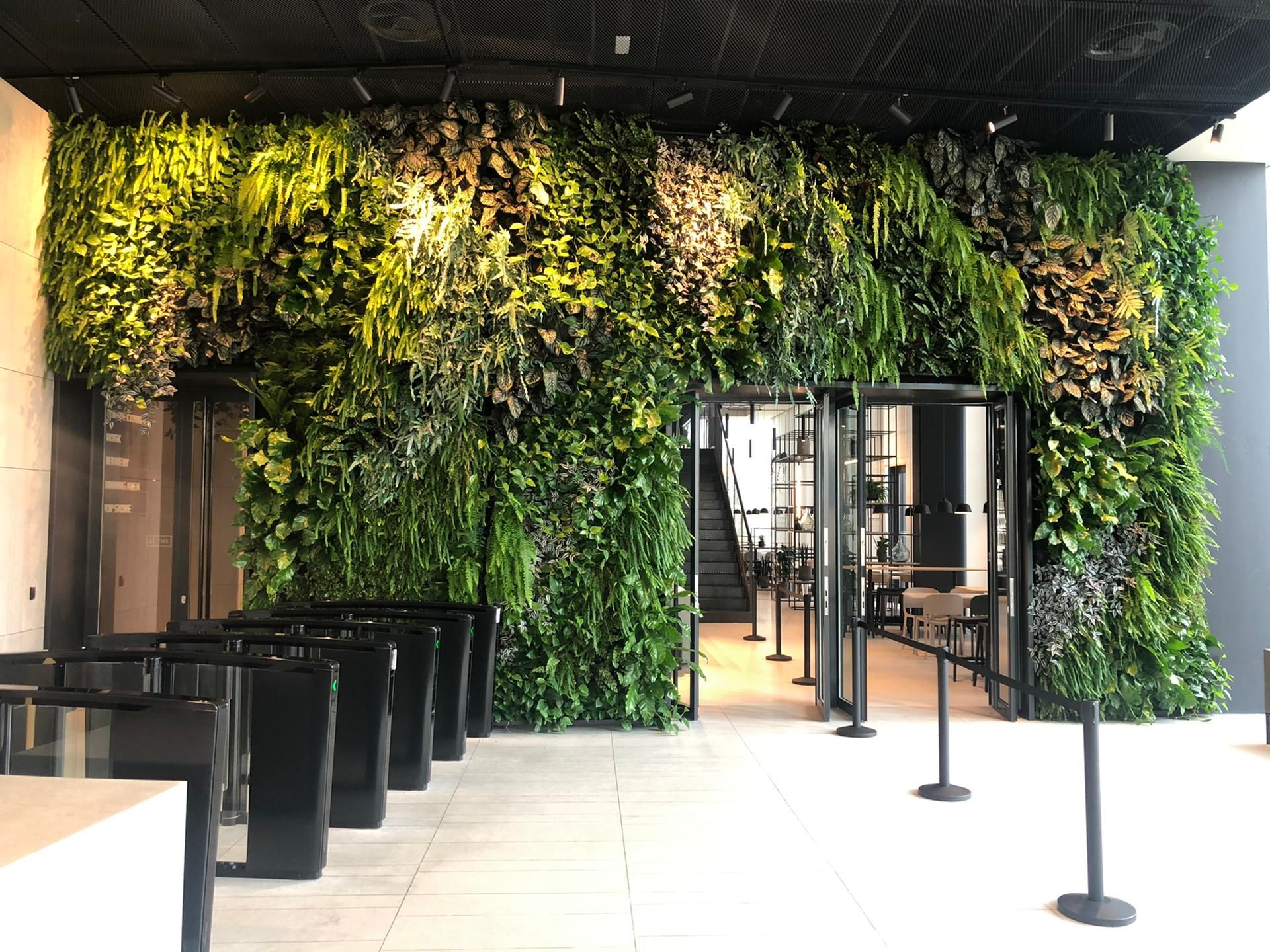 Jardim vertical WallGreen - Porto Office Park