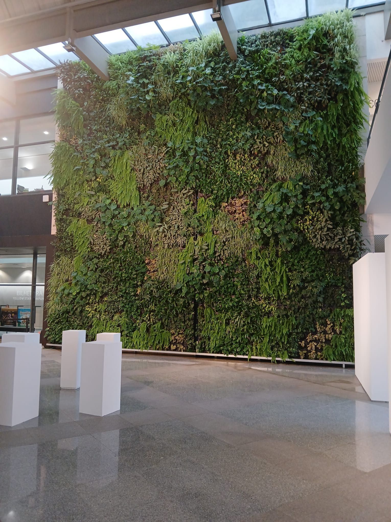 Jardim vertical WallGreen - Tagus Park, Oeiras